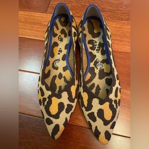 Big Cat (print) Rothys